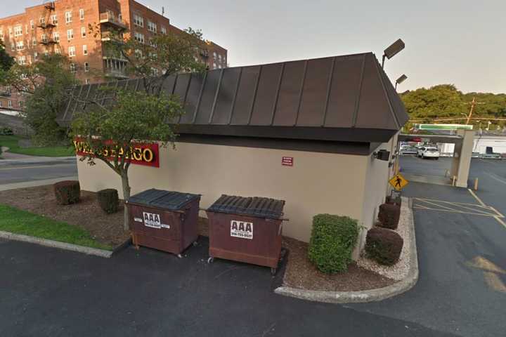 Human Remains Found In Duffel Bag Outside Bank In Yonkers