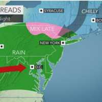 <p>A look at Saturday&#x27;s weather pattern.</p>