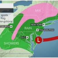 <p>A look at Sunday&#x27;s weather pattern.</p>