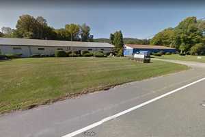 Employees Evacuated After Bomb Threat At Putnam Business