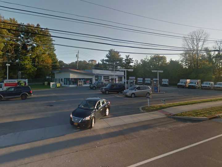 Gulf gas station on Crompond Road in Yorktown.