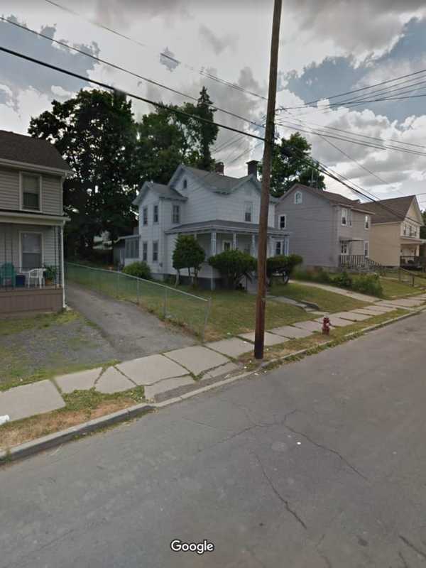 Suspect On Loose After 26-Year-Old Shot, Killed In Middletown