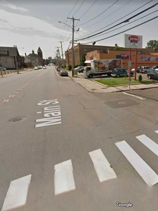 Man Shot Six Times In Car With Woman, Baby In Backseat, Bridgeport Police Say