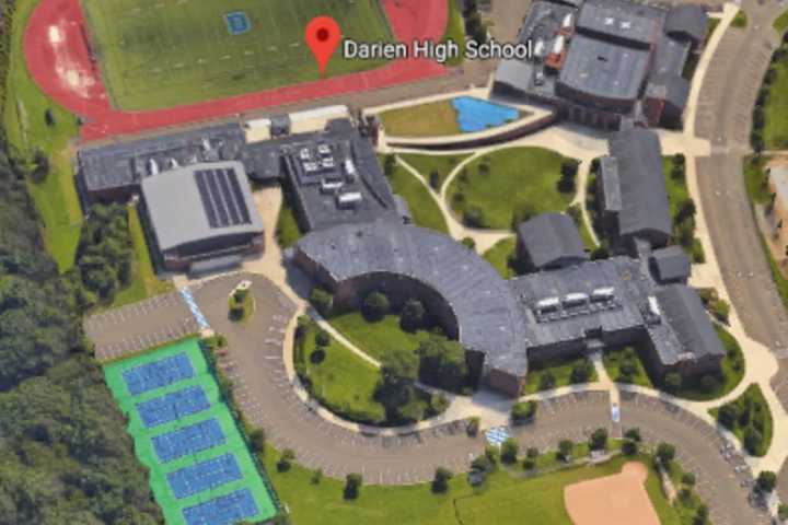 Report Of Photo Showing Darien HS Student Holding Firearm Sparks Police Investigation