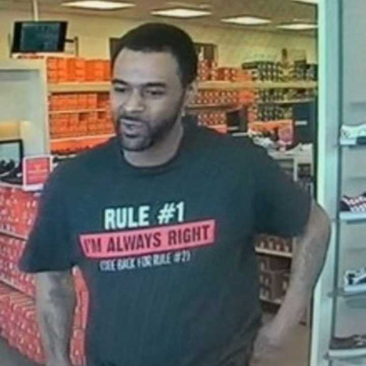 Police looking for man who allegedly stole six pairs of shoes from Famous Footwear in Islandia