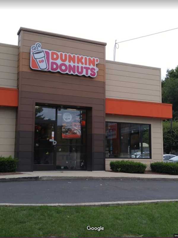 Masked, Armed Man Attempts To Rob Dunkin' Donuts In Norwalk