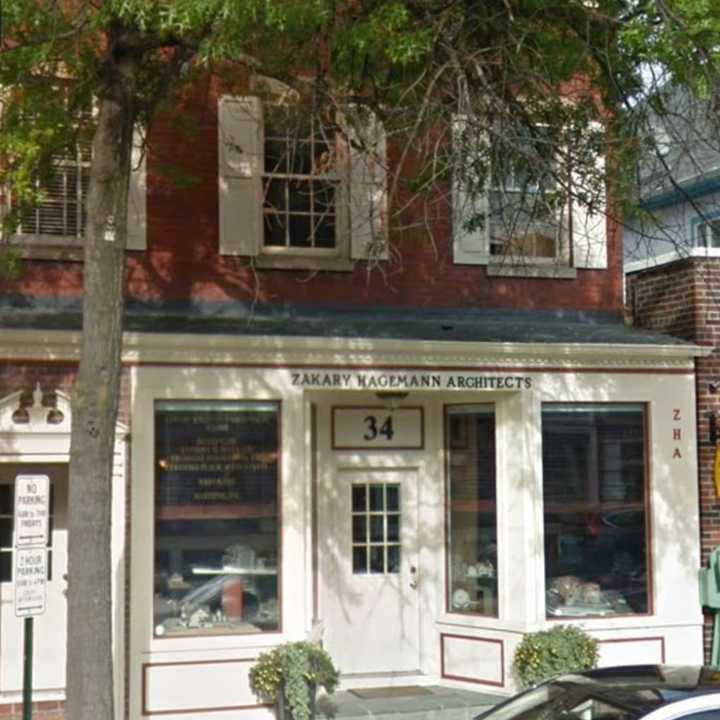 An office in this Oyster Bay building reportedly used previously by Billy Joel is up for rent.