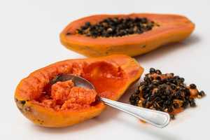 Papaya-Linked Salmonella Outbreak Sickens 14 In CT