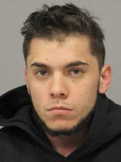 Nassau County Man Wanted For Violating Probation