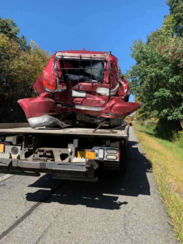 Mobile Home Hauling SUV Rear-Ended By Tractor-Trailer On I-84