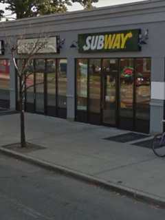 Suspect On Loose After Armed Robbery At Long Island Subway Shop