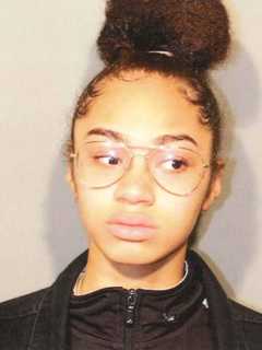 Westport Woman, 20, Charged For Having Stun Gun, Drug Paraphernalia, New Canaan Police Say