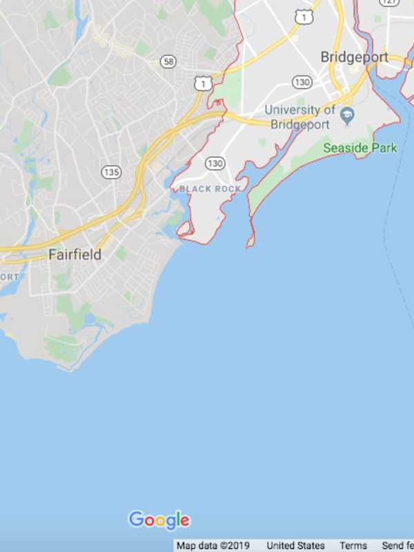 One Dead, Three Hospitalized After Boat Overturns In Long Island Sound