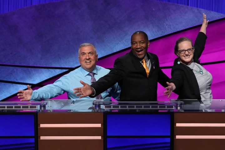 Northern Westchester HS Teacher Advances To 'Jeopardy!' Tourney Of Champions Finals