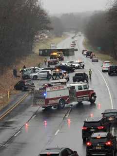 Tractor Trailer Overturns, Several Cars Crash On Route 80 In Warren County