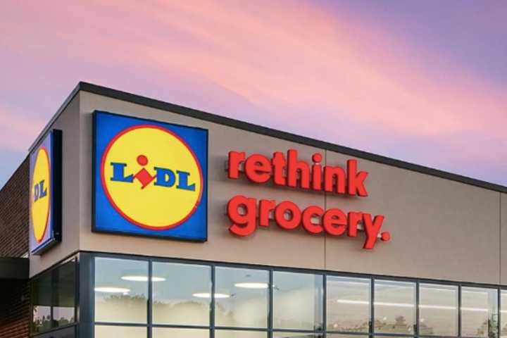 Lidl Opens New Food Market On Long Island