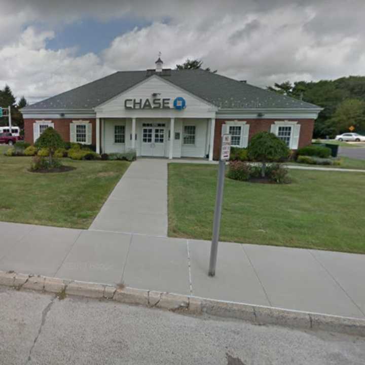 The Chase Bank on Sunrise Highway (Route 27) in West Babylon.