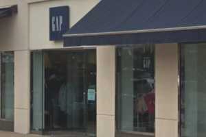 Gap Closing 230 Stores In National Liquidation Including 2 In Bergen County