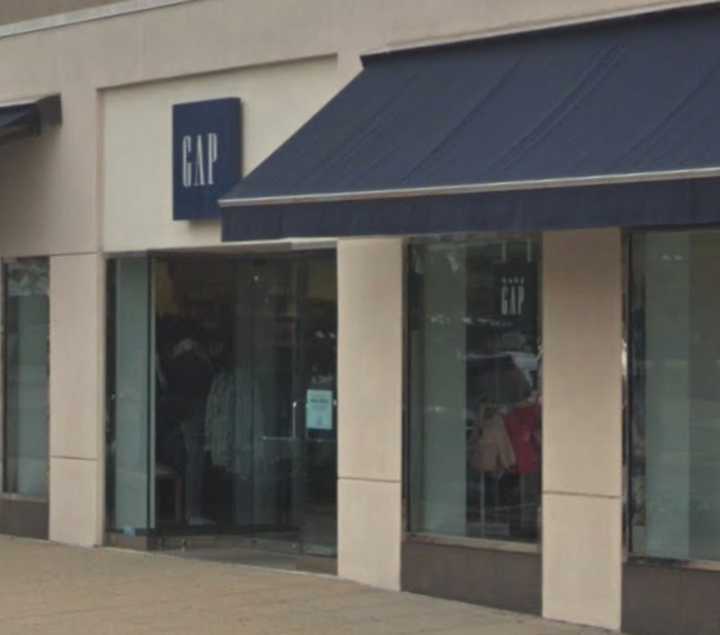 Gap stores in Paramus and Ridgewood are among the latest to shutter, recent reports say.