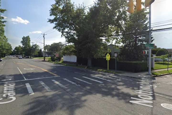 Luring Incident Involving Teen Girl At Long Island Bus Stop Under Investigation