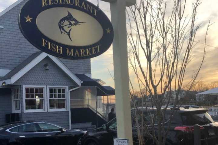 COVID-19: Popular Fairfield County Restaurant Closes For At Least Two Weeks