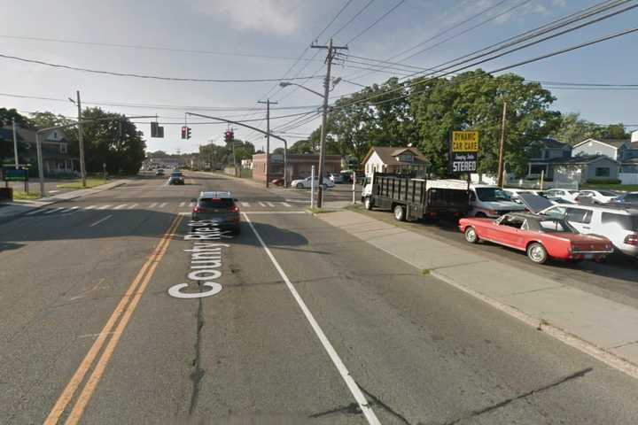 Man Killed In Two-Vehicle Long Island Crash