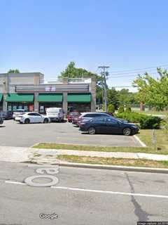 Suspects On Loose After Long Island 7-Eleven Robbery
