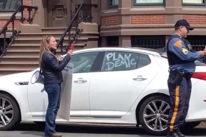 Woman Who Organized NJ Anti-Lockdown Protest Charged With Violating Lockdown