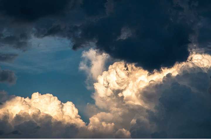 Quick-Moving Round Of Thunderstorms With Damaging Winds, Hail Could Cause Power Outages