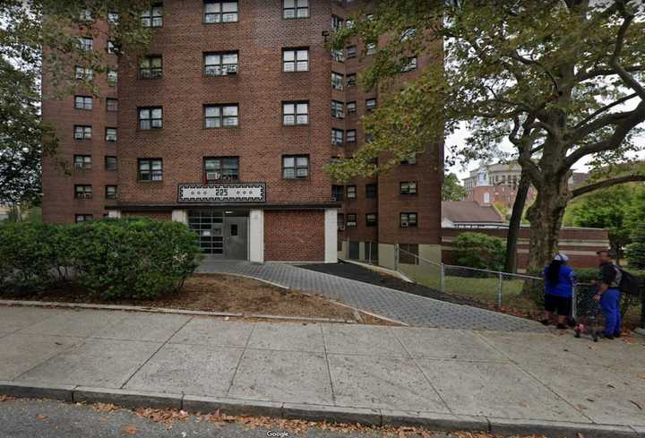 A man was shot and killed behind a White Plains apartment complex on Martin Luther King Boulevard.