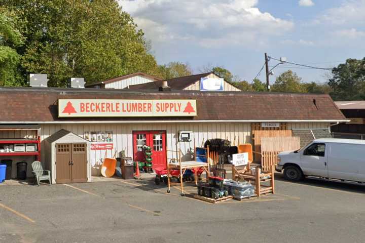 Man Accused Of Fraudulently Purchasing $1K In Items At Area Store