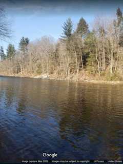 Body Of 19-Year-Old Recovered In Farmington River