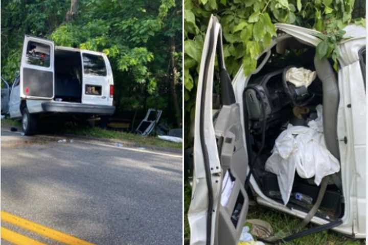 Two Killed, Nine Injured After Van Crashes Into Tree In Rockland