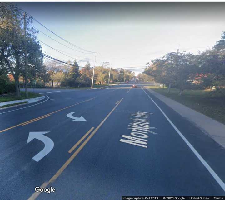 Montauk Highway, near South Bay Avenue in Brightwaters.