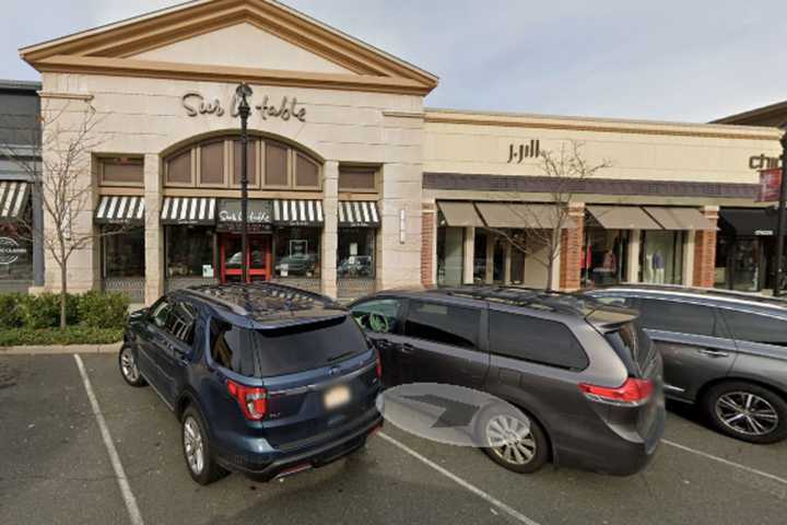 COVID-19: Retailer Closing Shoppes at Farmington Valley Location