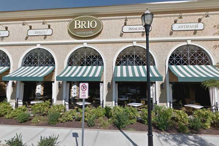 Popular Restaurant Chain Closes Danbury Mall Location