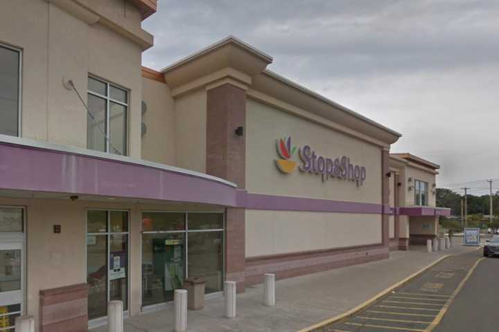 Tractor-Trailer Fire Causes Power Outage At Stop & Shop In Fairfield County