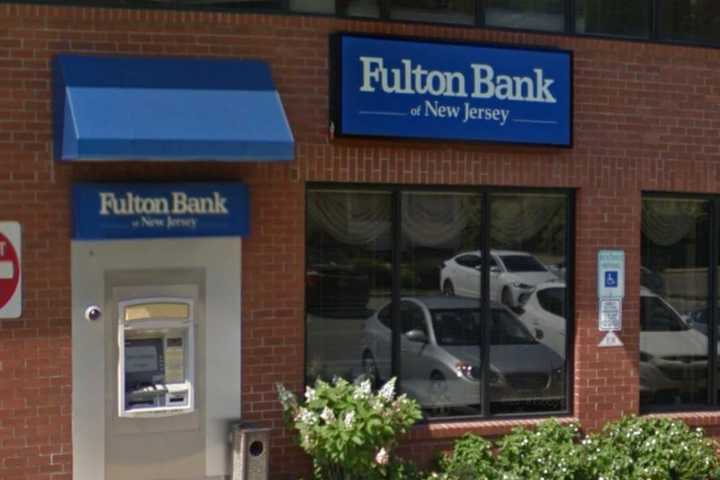 Hackettstown Bank Teller Saves Man From Wiring $40K To Scammers