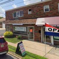 <p>Scene of a restaurant/apartment fire in Middlesex Borough.</p>