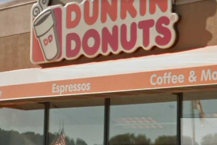 Man Fires Gun During Robbery At Long Island Dunkin’ Donuts