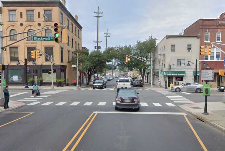 Intersection of East Blackwell Street and South Morris Street in Dover