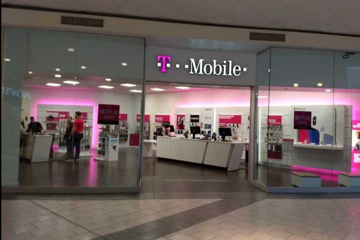 Man Causes Scene At Northern Westchester T-Mobile Store, Police Say