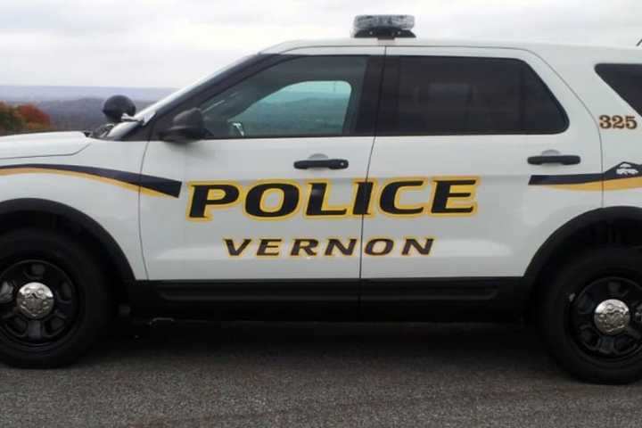 Delivery Truck Overturns, Leaking Heating Oil: Vernon PD