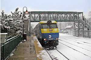 LIRR Suspends Service As Rate Of Snowfall Becomes Heavier During Nor'easter