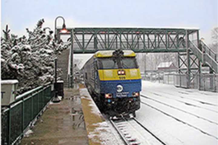 Metro-North Service Suspended As Snow Becomes Heavier During Nor'easter