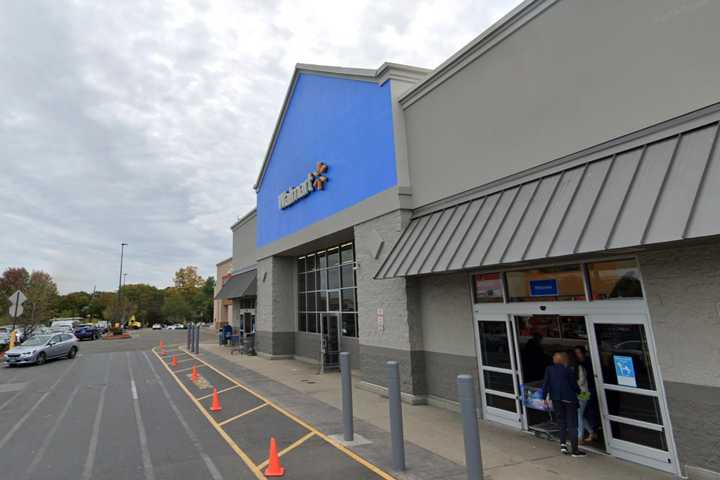 COVID-19: Norwalk Walmart Offers Vaccine