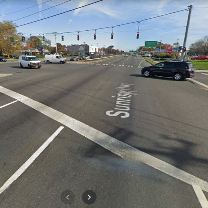 Sunrise Highway (Route 27) at the intersection of Bayview Avenue in Copiague.