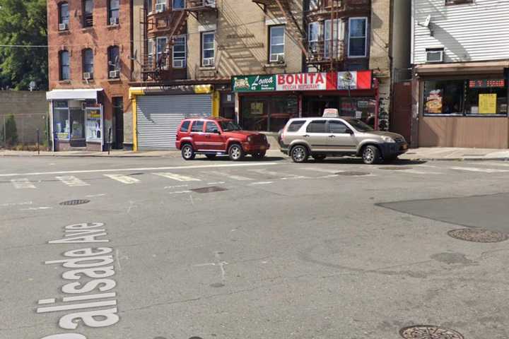 Two Shot In Broad Daylight During Dispute In Yonkers