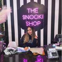 <p>Snooki is coming to visit her Beacon store for a special VIP shopping event with fans.</p>