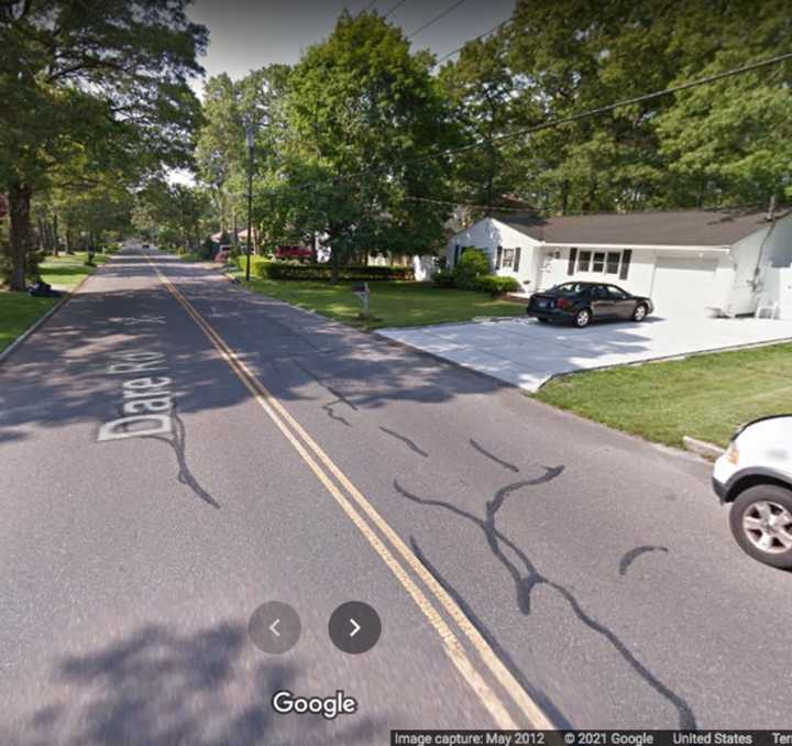 The area of Dare Road in Selden where the incident happened.